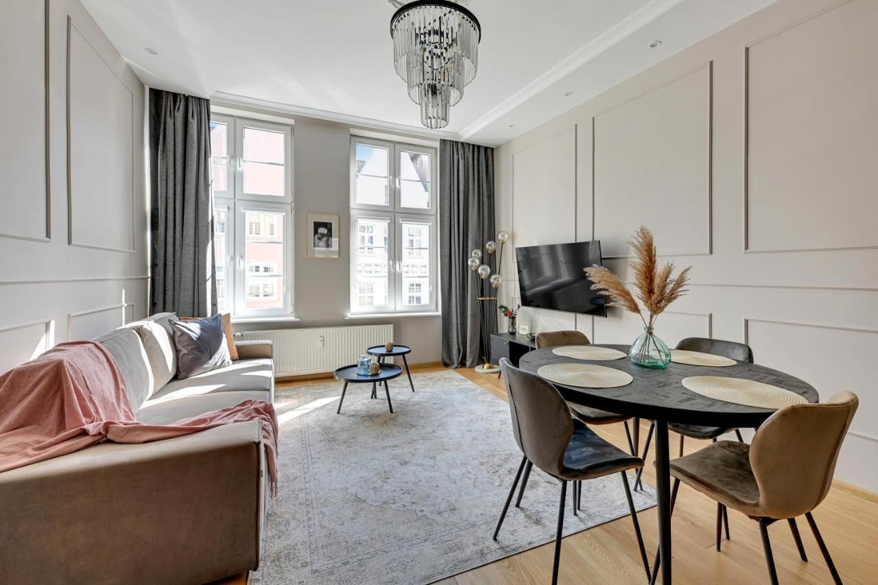 Old Town Ogarna IV Glamour By Downtown Apartments Gdansk Bagian luar foto