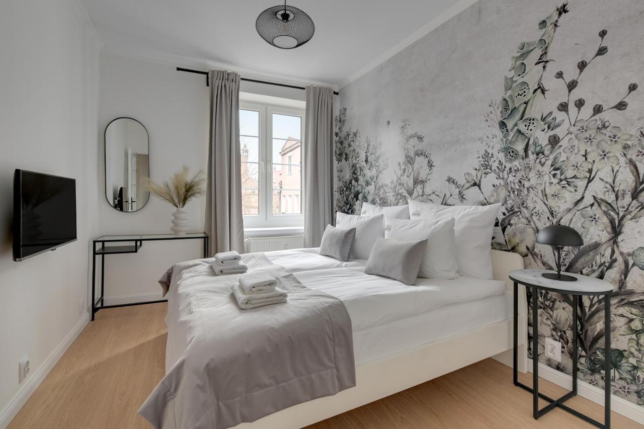 Old Town Ogarna IV Glamour By Downtown Apartments Gdansk Bagian luar foto