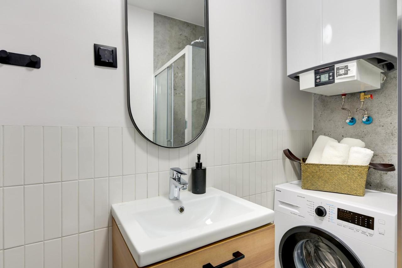 Old Town Ogarna IV Glamour By Downtown Apartments Gdansk Bagian luar foto