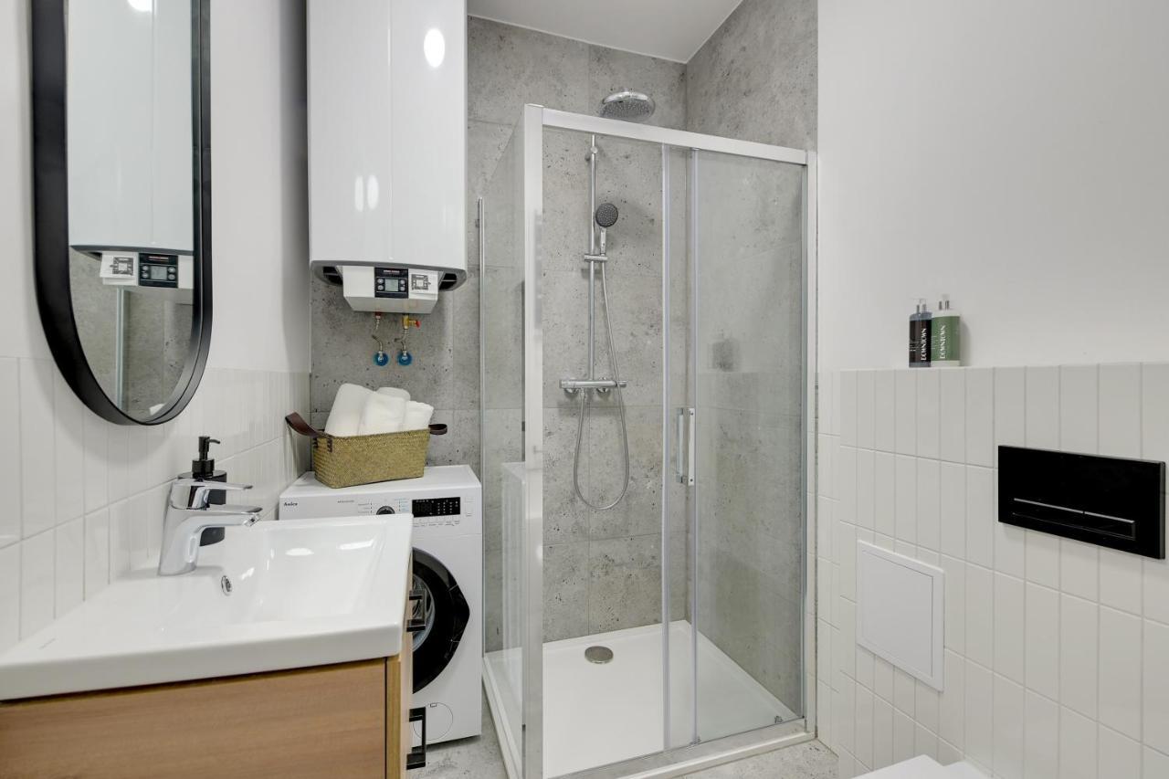 Old Town Ogarna IV Glamour By Downtown Apartments Gdansk Bagian luar foto